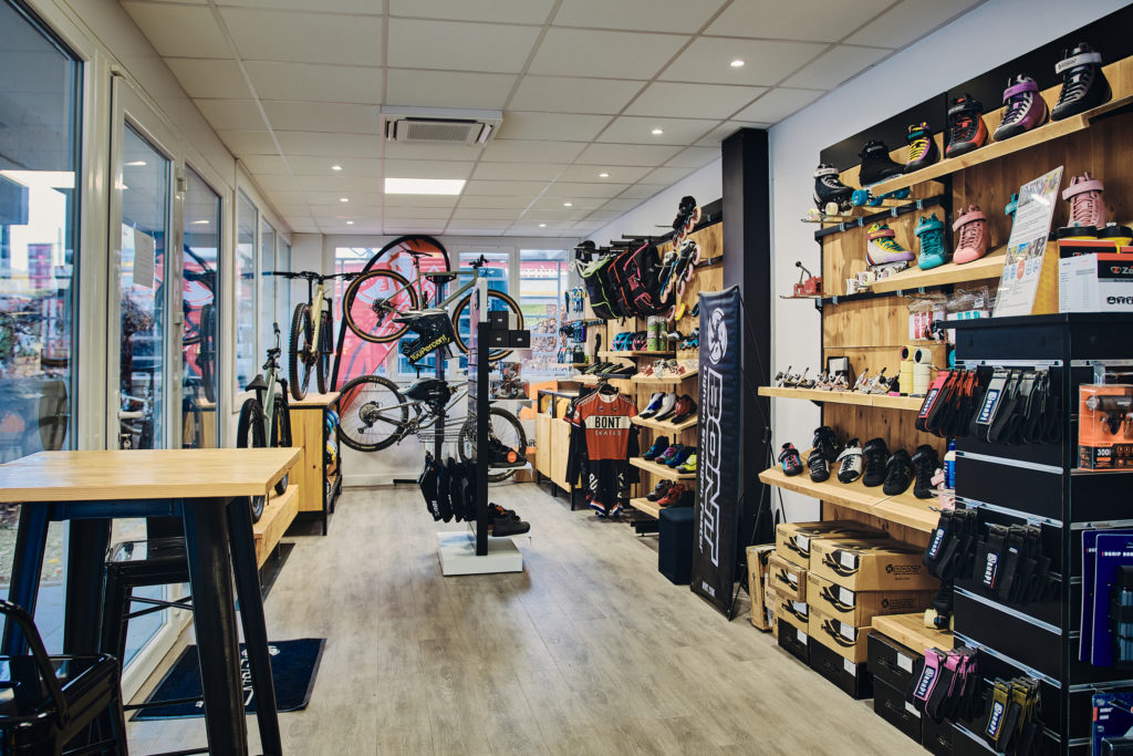 Projet renovation complète de la boutique JMS Sports à St Exupery
